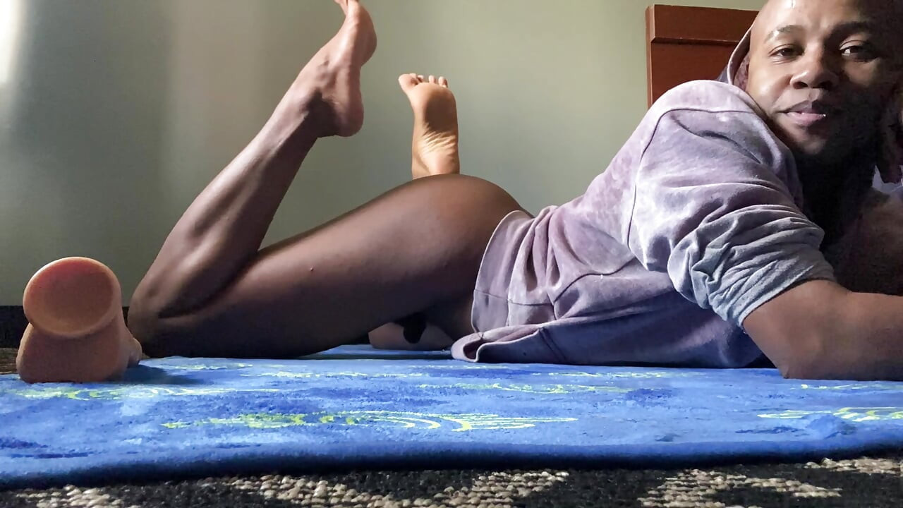Bubblebutt Play with Natural Light
