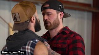 Tattooed Dude Jordan Levine Shove His Hard Raw Cock In Teddy