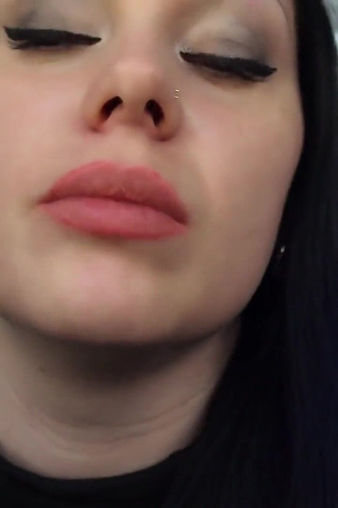 Cum to my big beige seduction and big hookah smoke!