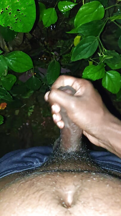 التبول والقذف من أجلك