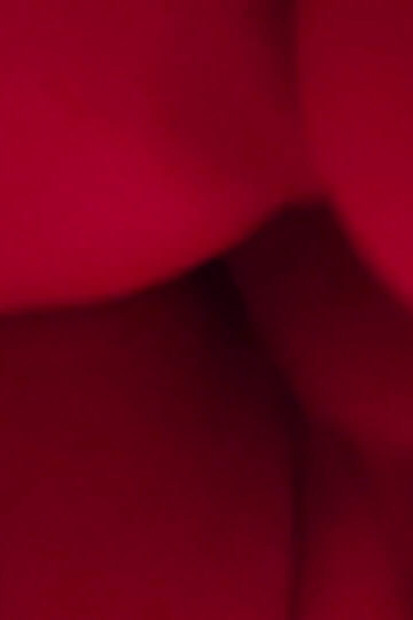 Üvey erkek kardeşim yarağını götüme soktu ve hoşuma gitti