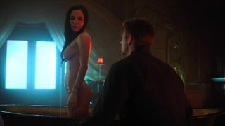 Martha Higareda - &#39;altered carbon&#39; s1e09 b