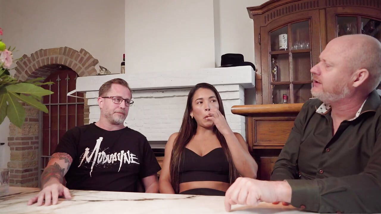 Wings & Claws: Paul Part 3 - Private Life, Confidence Issues & What Happened on the Sofa