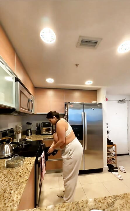 Transmisie în direct cu Dani Valentina