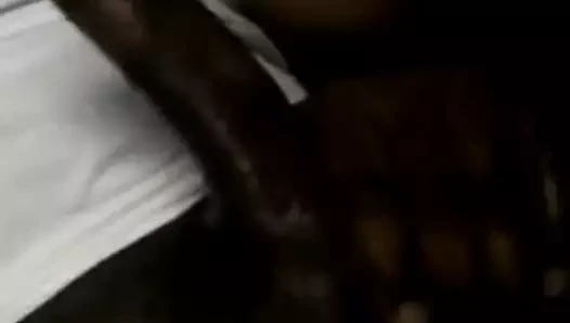 Büyük siyah yarak