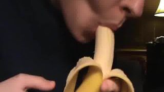 Bananowy frajer i samo ssanie