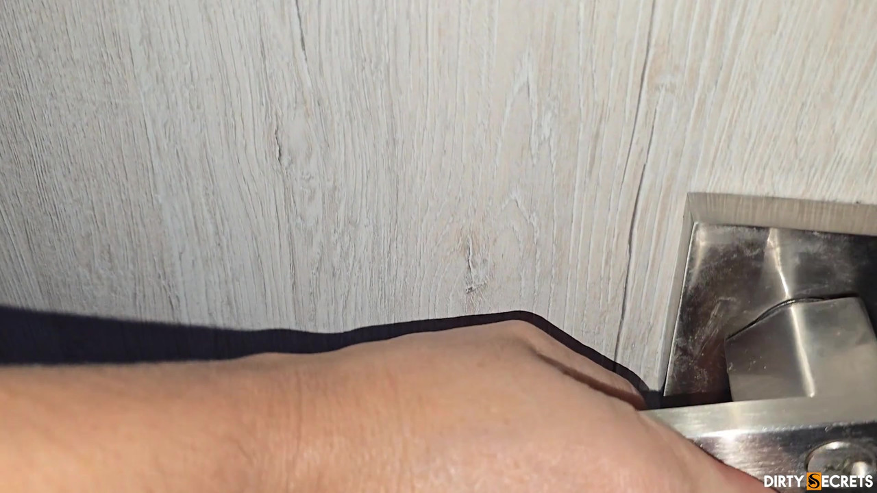 Lil timy和leo wild帮我搬家，最后我们玩了一次的热辣3P