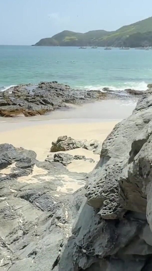 Random Sexy Busty MILF Gets Pounded HARD Outdoors in Public BEACH. Fucking XXX. | Clip 2