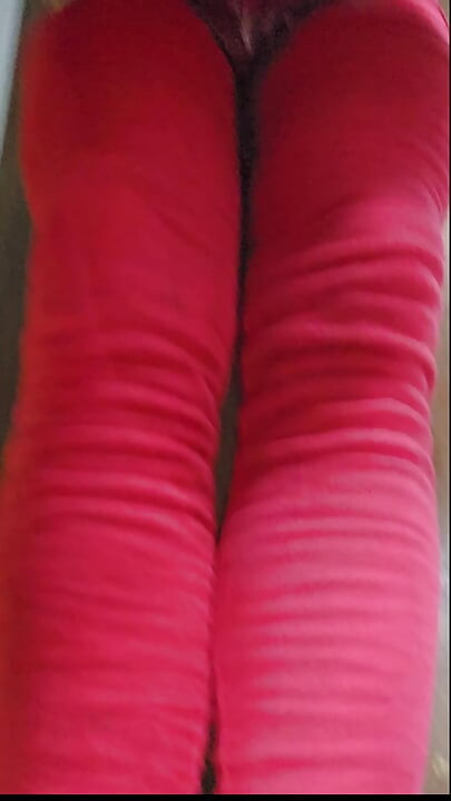 Satisfying soaking of red skinny jeans
