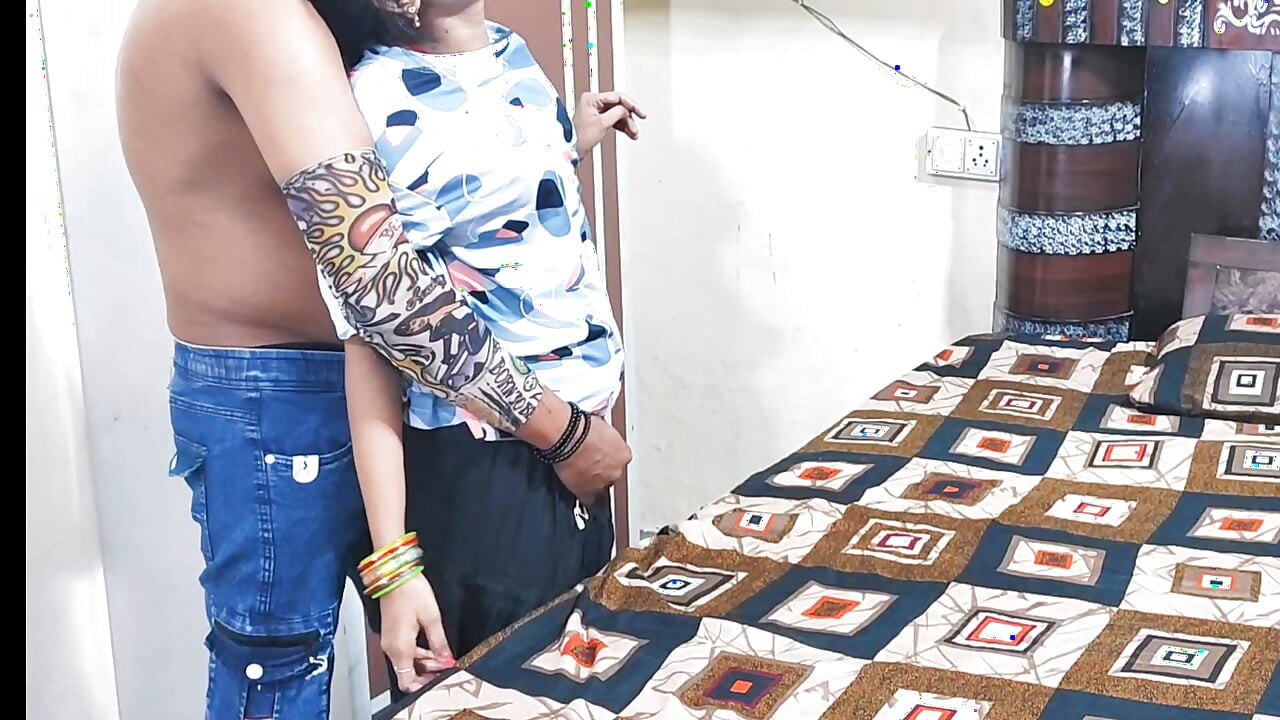 Bhabhi's Smile Won My Heart Bhabhi Ki Muskurahat Ne Dil Jeet Li Hot indian girlfriend fucking hindi audio