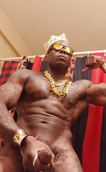Bbc Worship Hallelujah Johnson - Tall Dark Chocolate Muscles Tattoos Hairy BBC Hallelujah Johnson Masturbating Solo