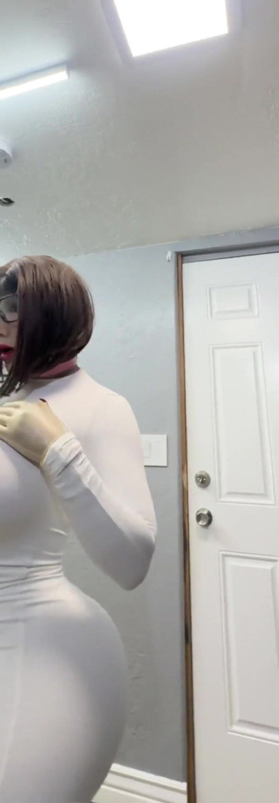 Wearing my cute white dress | Clip 1
