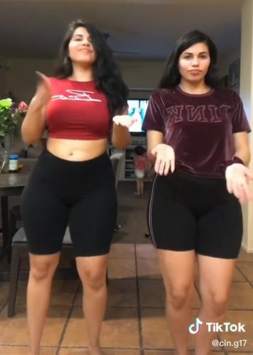 2 thick Latinas