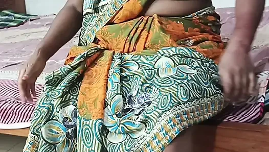 Bengalli azgın seksi kadın Bengalli teyze ile yarak emiyor edepsizce konuşuyor. Bangladeşli köylü kadın güzel sikişiyor xxxxx