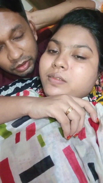Stunning moment from "Bengali Marriage Frist Night Video"
