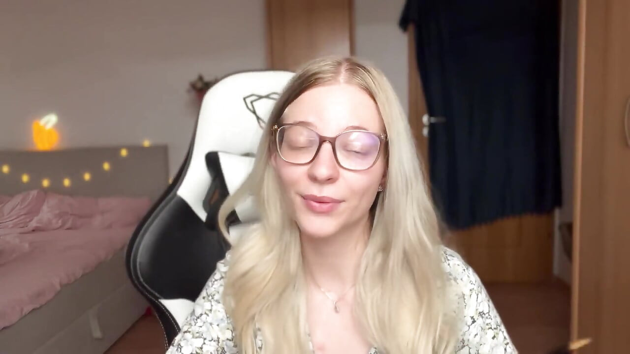 3 Types of Chastity Slaves