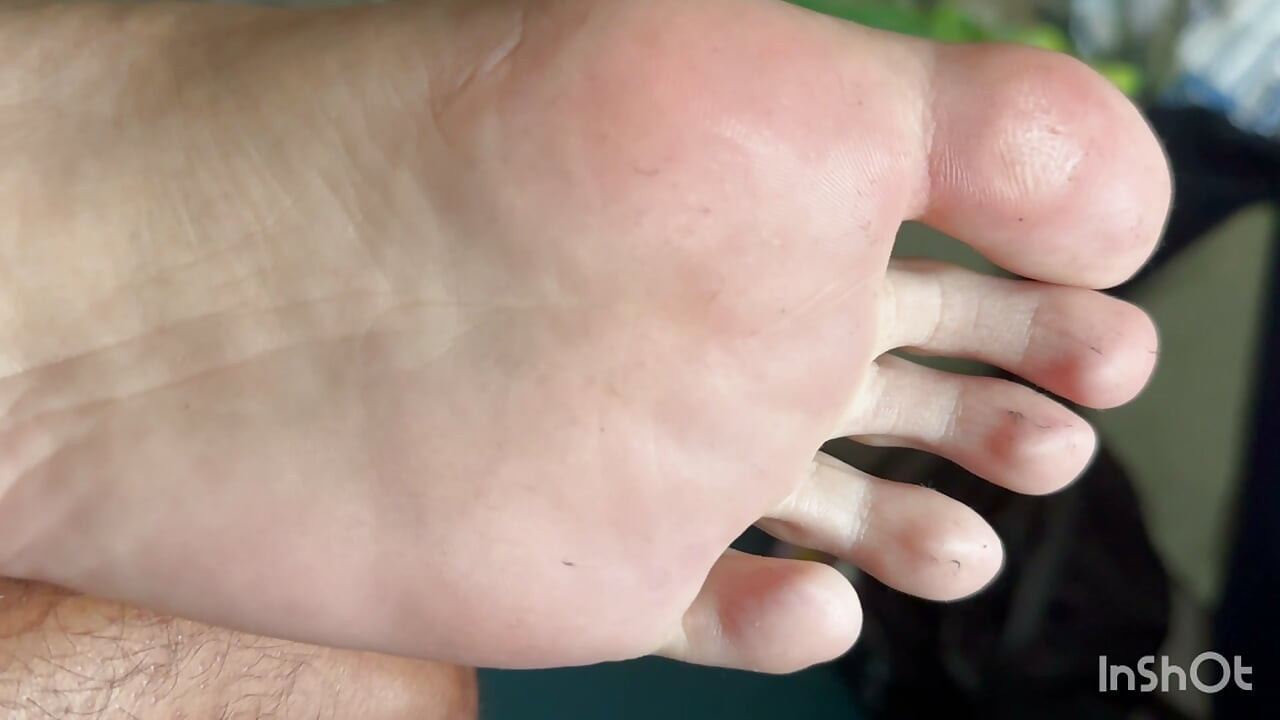 你今天能看到的最棒的脚部视频
