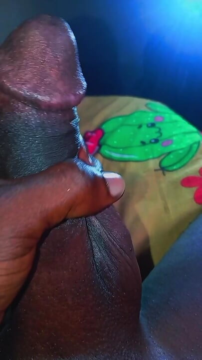 Xhamster'da bu modeli izlerken seni saniyeler içinde boşaltacağım.