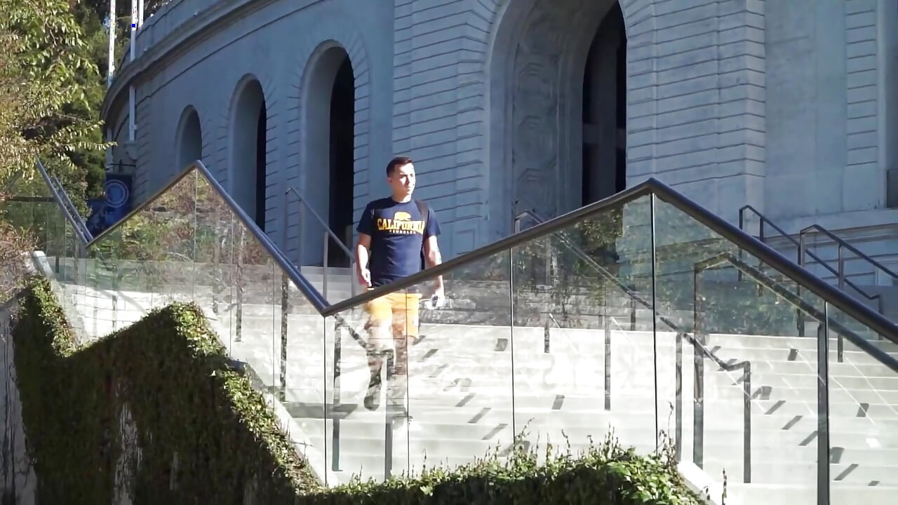 Berkeley Sophomore Year Episode 4: Surprise in the Stalls 4