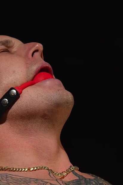 Berhati-hati dengan apa yang awak baca: Johnny Ford mengongkek demon daripada seluar dalam abang ipar