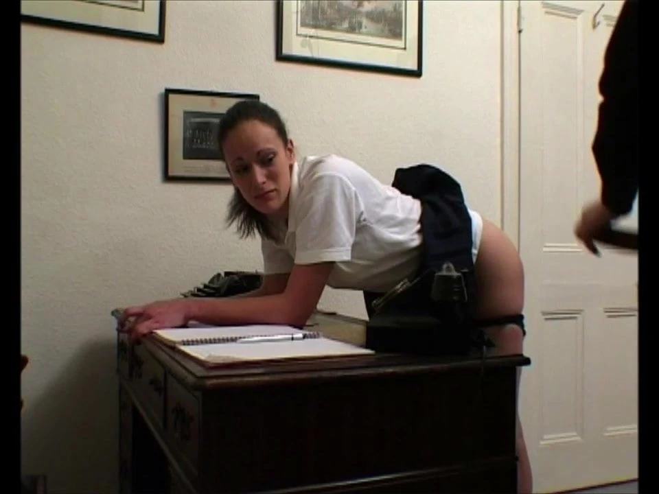 Bottom Strapped: In English Porn | xHamster