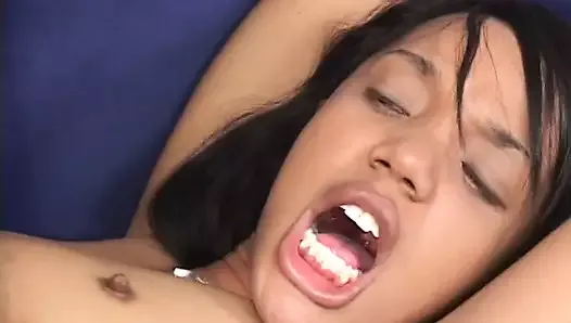 Ebony whore with long legs allows to leave cum in ass