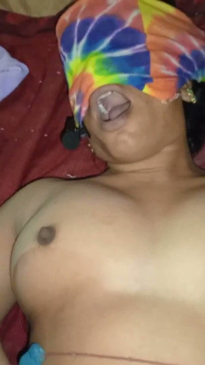 desi bhabhi ne squirt se devar ko nehla diya chudai ke waqt Hindi HD video sex | Clip 1