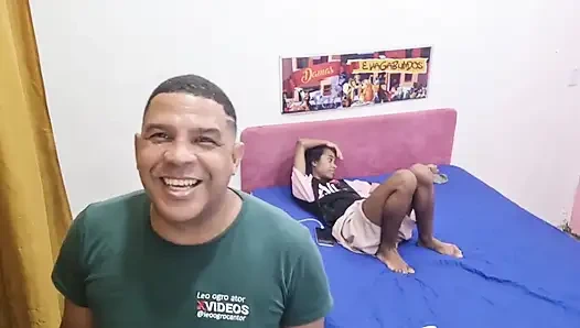 Zayıf Asyalı genç, Leo Ogre ile %100 anal.