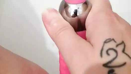 Mature MILF Kitty Queen in the bath with her vibrator - Homemade real BBW PAWG masturbation to real orgasm