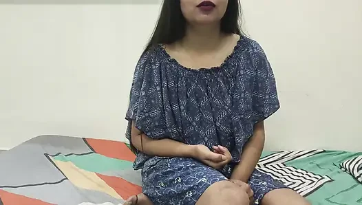 Возбужденная индианка Saara мастурбирует себя, очень горячее XXX видео