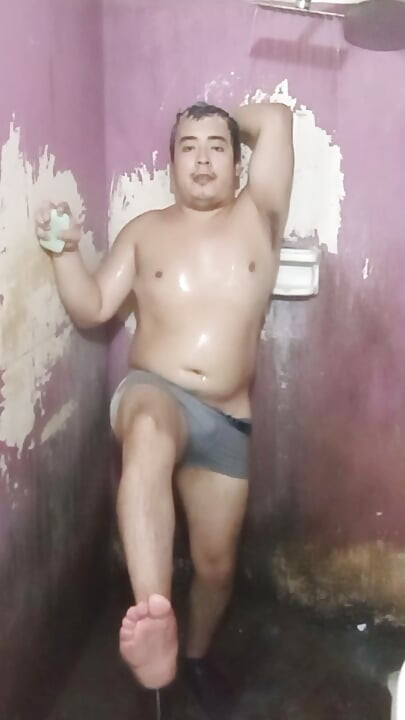 Yesus lagi mandi bareng petinju bab 8