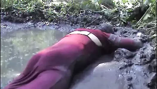 Çamur elbisesi 36