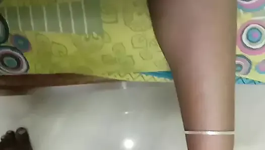 Kerala aunty koothiyil adi and condom broken while doing koothiyil adi