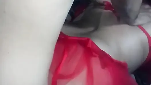 Ich lutsche ihren arsch, ihre vagina und ich stecke es in ihren sexy teufel