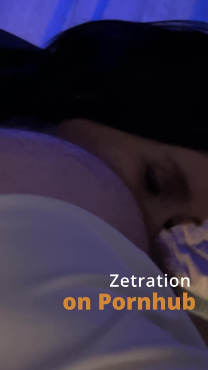 video sa pronađenog telefona! Način na koji liže moje dlakavo dupe je ludo! Njen jezik se non-stop vraća!