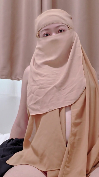 POV: Hijabi Girl Sensual Black Abaya Tease. | Clip 3
