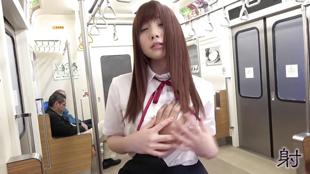 Kamuk eshiyaee tren men mukh-maithun karte hue