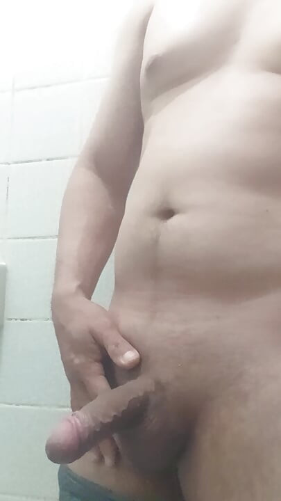 Oscarcoronado86 very angry before showering oscarcor01 discharging a large amount of milk. (Full Vid.)