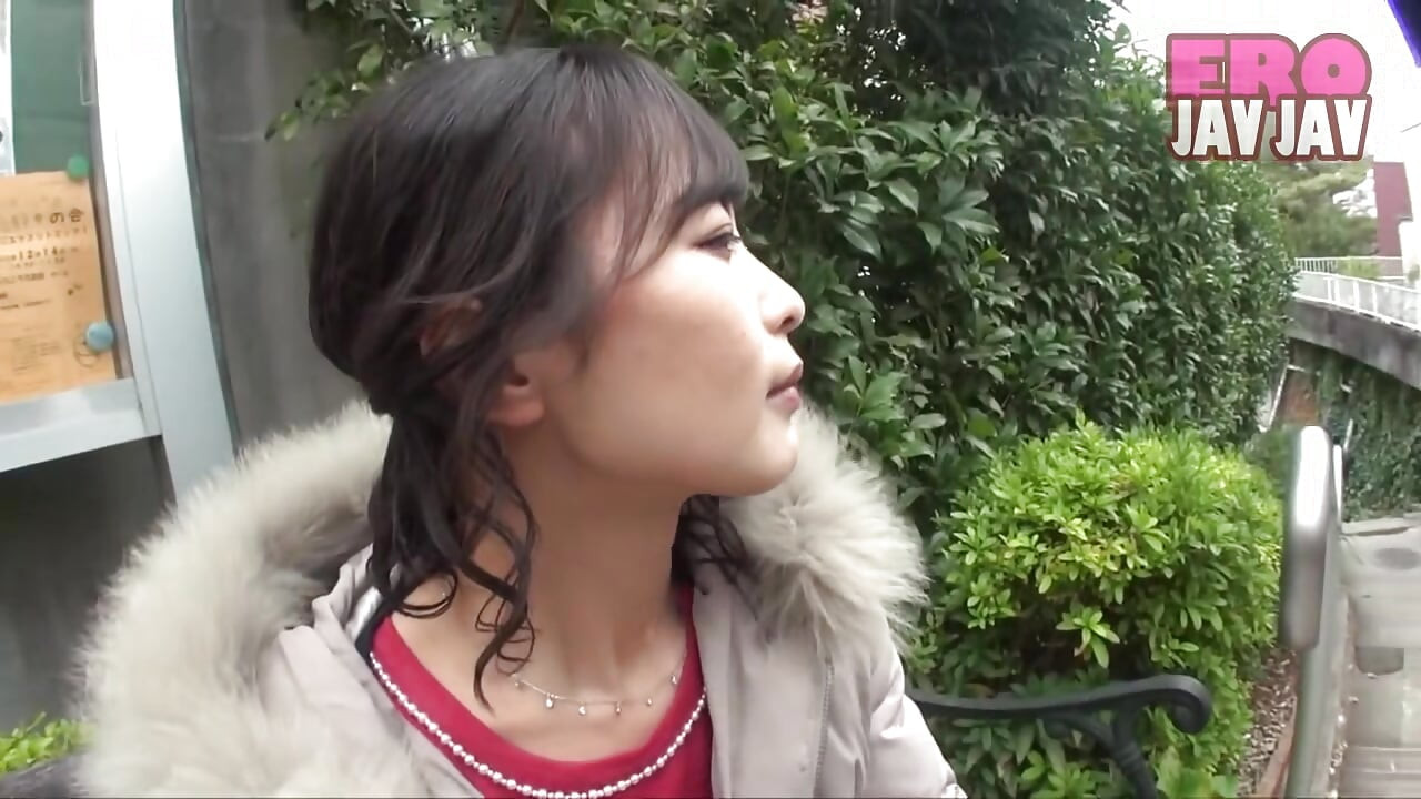 Wanita yang penuh gairah sama suaminya - 1