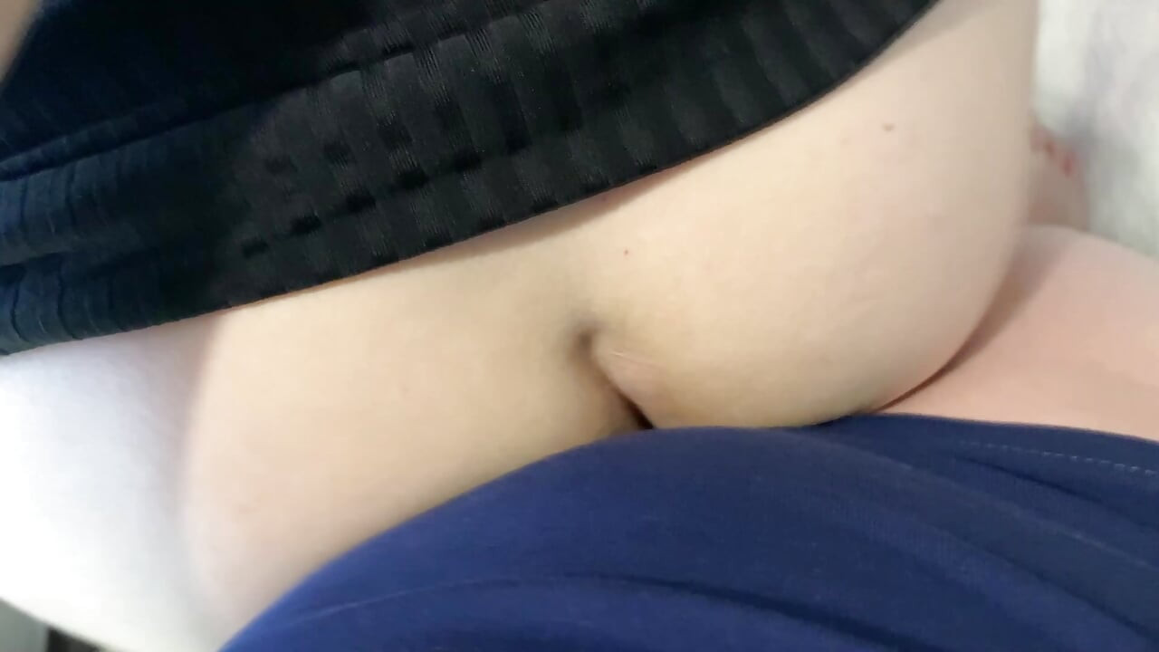 I met a neighbor on a public balcony and let him fuck me