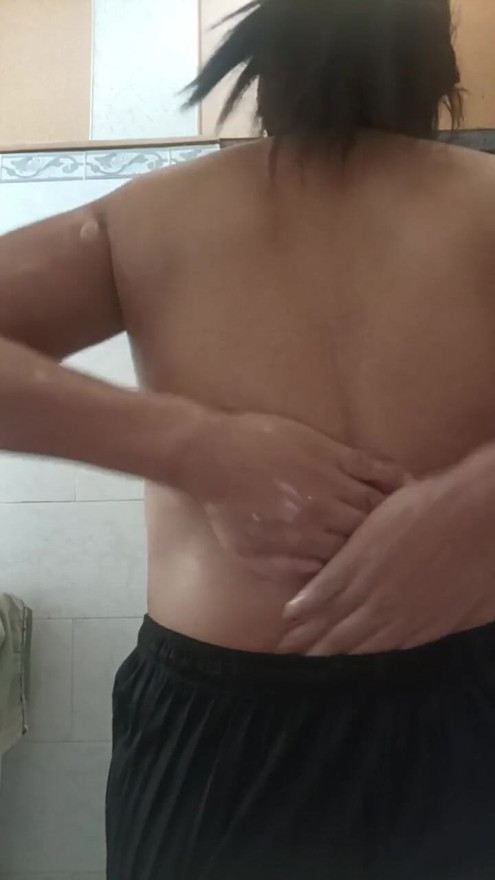 Mein badezimmer-handjob-blog | Clip 1