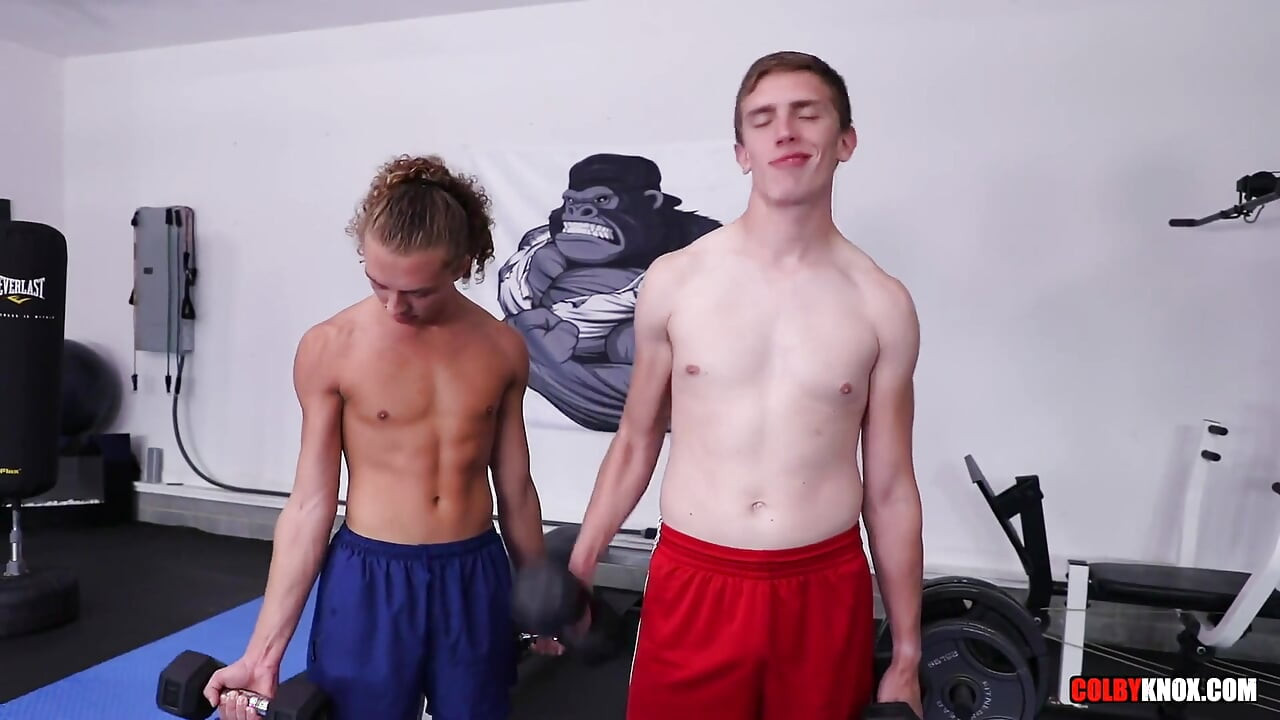 Jack and Mason Fuck in the Gym -bareback-
