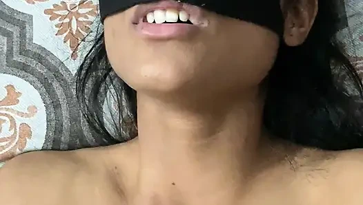 Collge kız sert erkek arkadaşı yüksek sesle inliyor