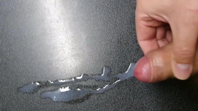 me cumming