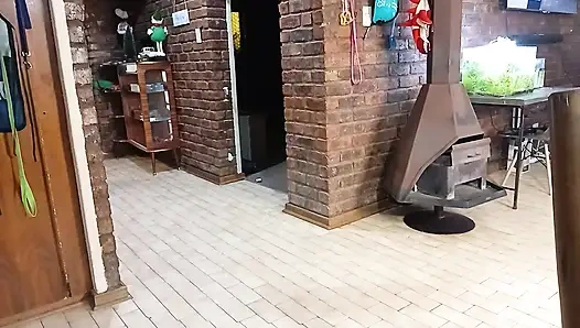 Kocamı Ucuz Bir Fahişeyle Aldatırken Yakaladım