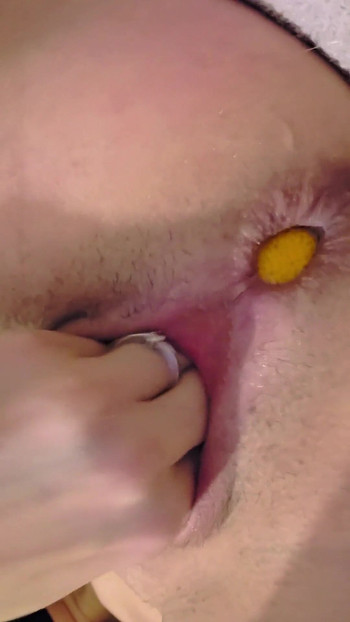 Ana Liz's perverted food fetish: She stuffs 2 lemons into her greedy asshole | Clip 2