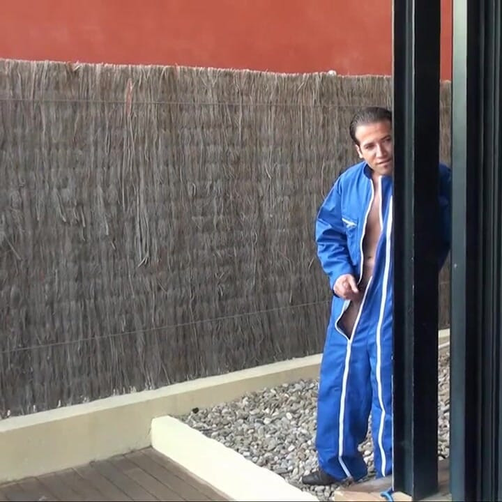 プールで良い性交