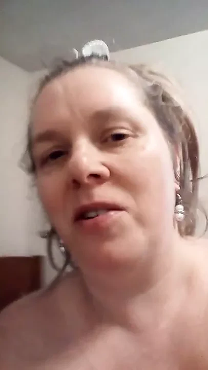 The dirty talking cumwhore