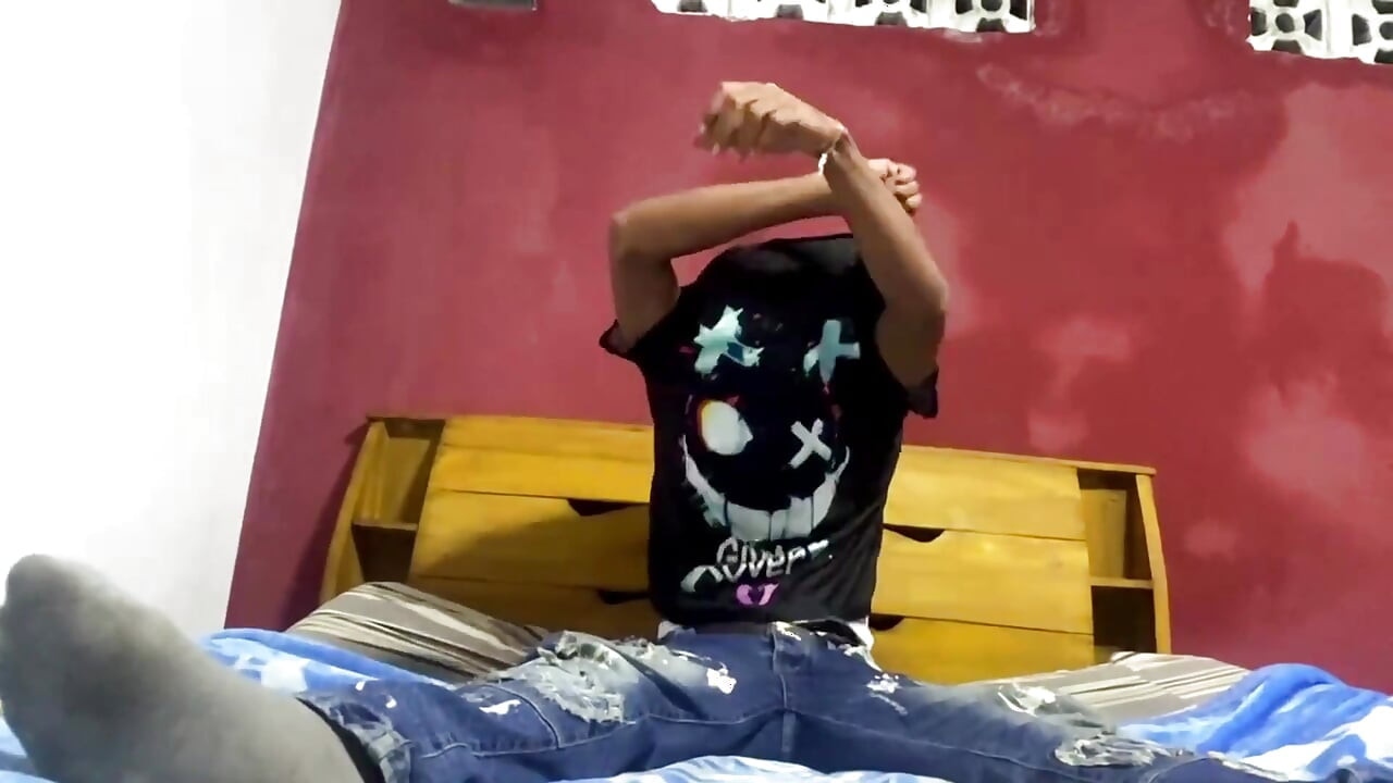 Black Twink Morning Runk av