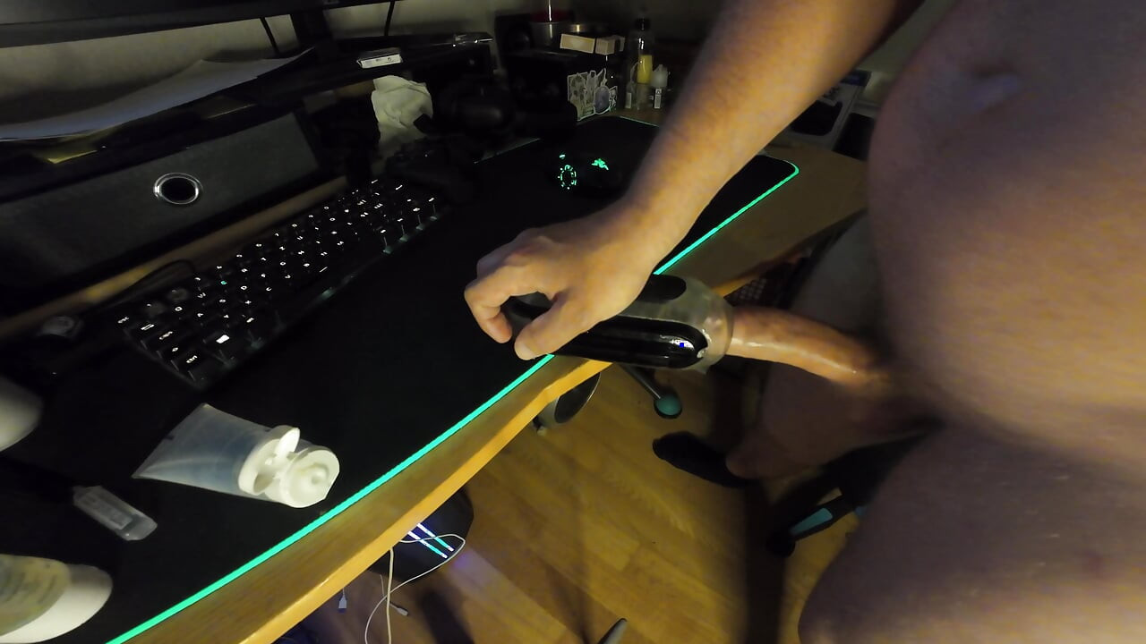 Edging and Dirtytalking to my fucktoy (livestream sequence)